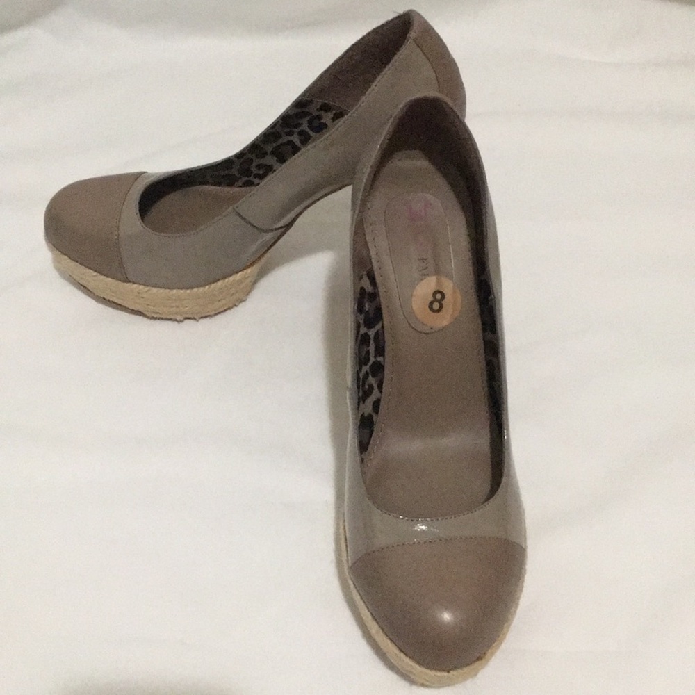 JustFab pumps NWOT